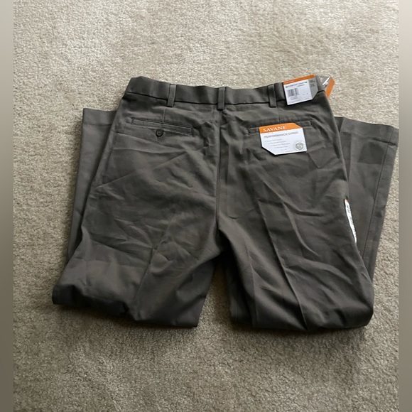 🆕 Savane Performance Straight Fit Easy Care Pleated Chinos - Picture 12 of 12